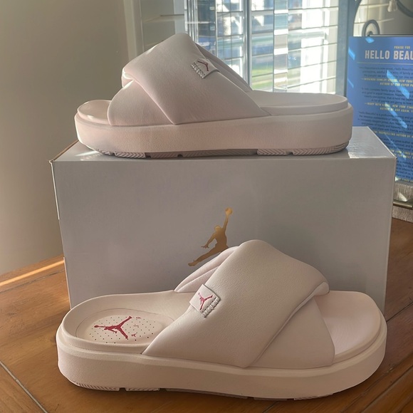 JORDAN SOPHIA SLIDES-with box-WORN ONCE--size 9 - Picture 1 of 10